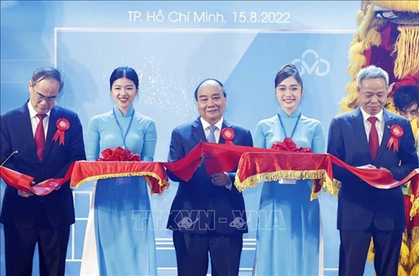 Chủ tịch nước dự Lễ khai trương CMC Data Center Tân Thuận - TP Hồ Chí Minh